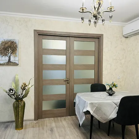 Tbilisi-Apartment Exterior photo